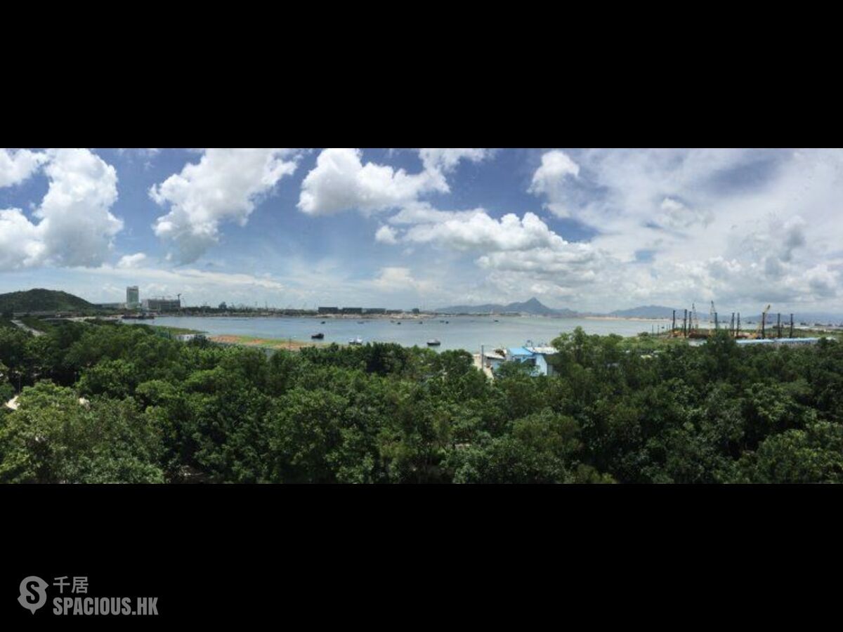 Tung Chung - Coastal Skyline Phase 4 Le Bleu Deux 01