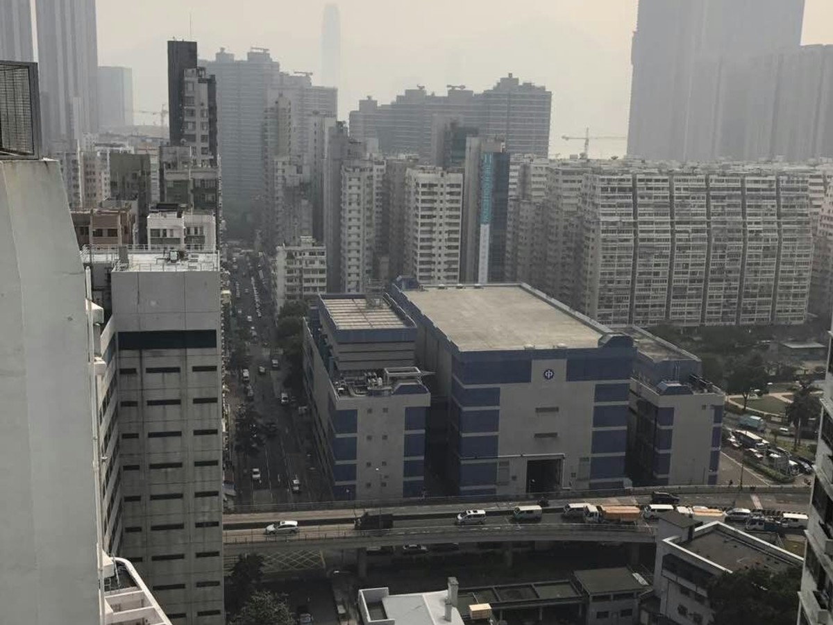 Yau Ma Tei - Jolly Garden 01