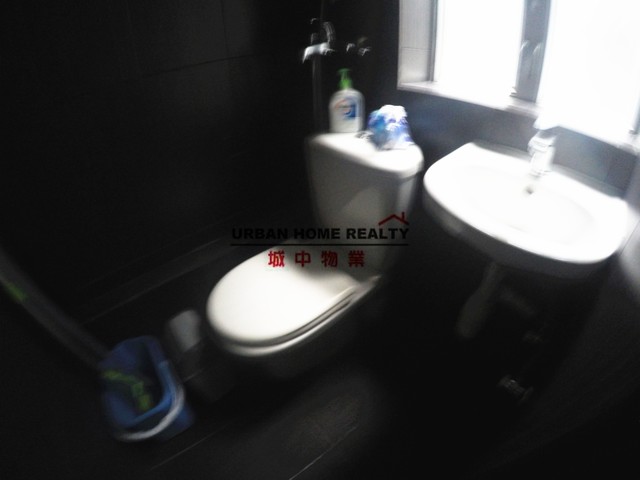 Wan Chai - 77, Queen's Road East 01
