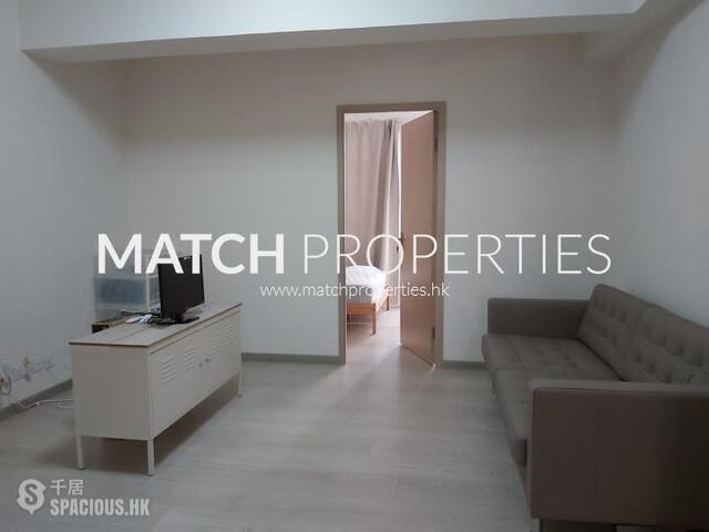 Sheung Wan - 370, Queen's Road Central 01