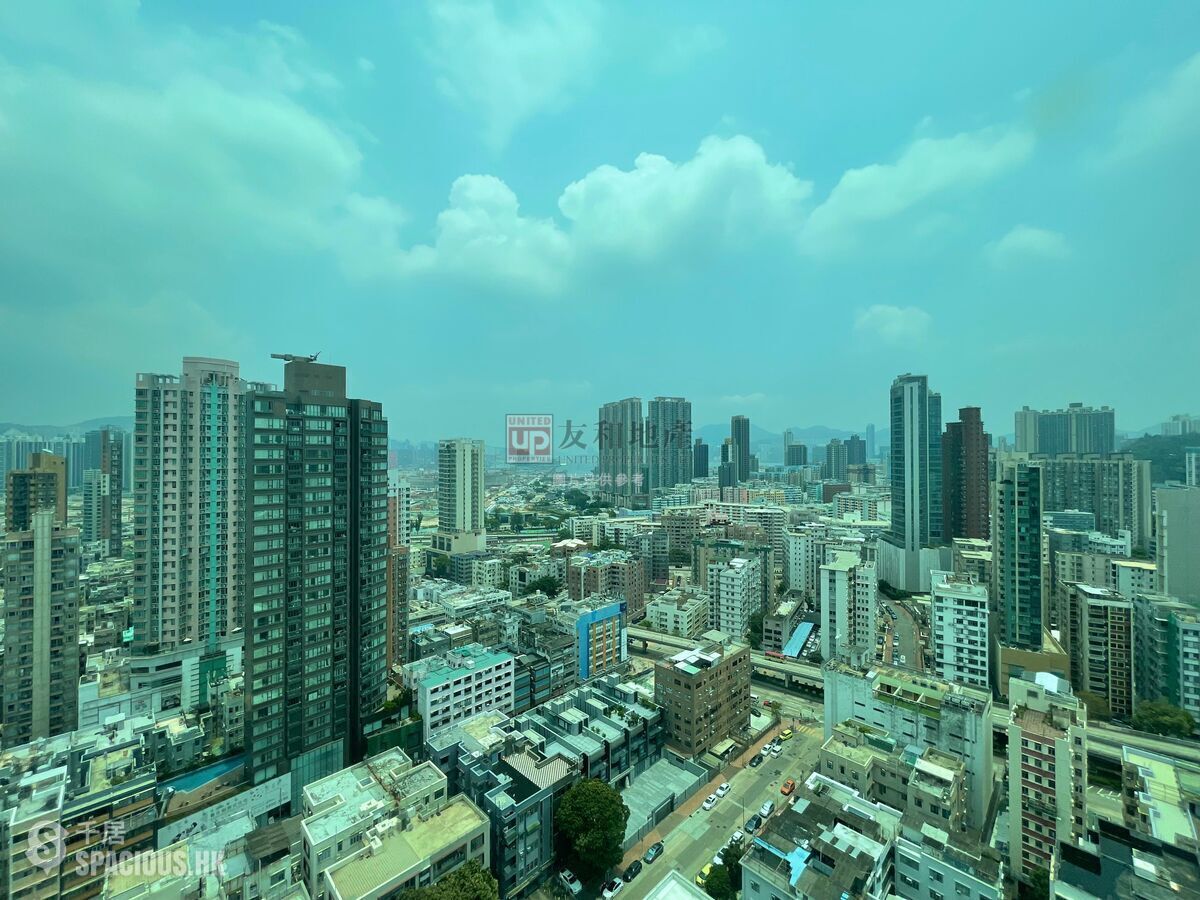 Kowloon City - The Bloomsville 01