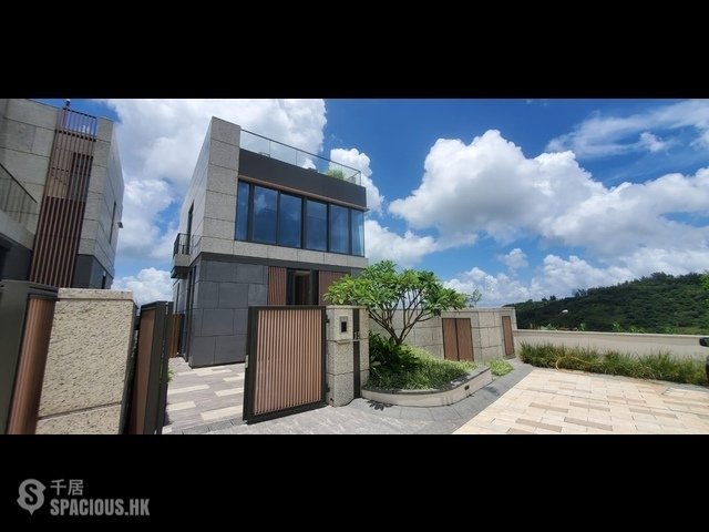 Discovery Bay - Discovery Bay Phase 18 Il Picco 01