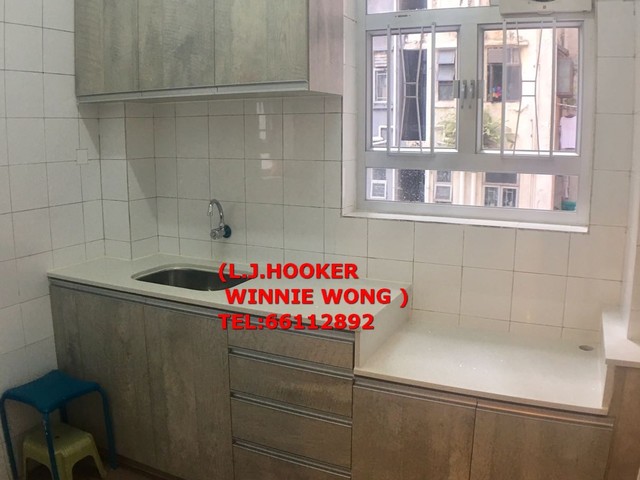 Sai Ying Pun - 26, Centre Street 01