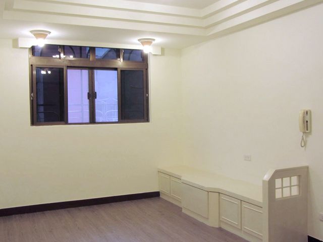 Xinyi - No. XX-1, Alley 22, Lane 284, Wuxing St, Xinyi District, Taipei City, Taiwan 110 01