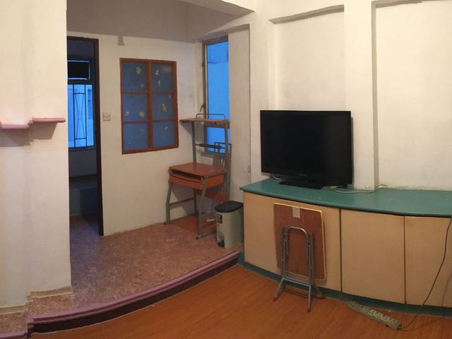 Sai Kung - Ko Fu Building 01