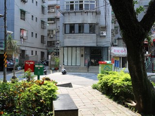 Xinyi - XX Lane 600, Wuxing Street, Xinyi, Taipei 16