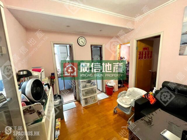 Mong Kok - 40-50A, Tung Choi Street 01