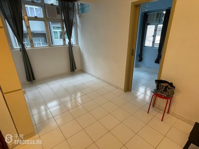Tai Hang - 21, Brown Street 01