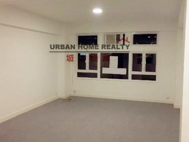 Sheung Wan - 3-5A, Jervois Street 01