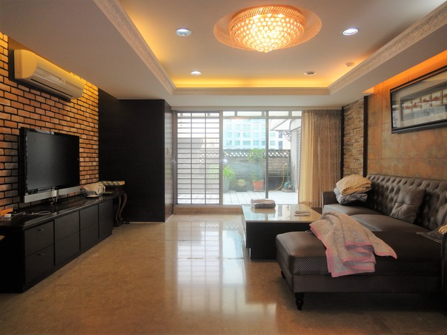 Zhongzheng - No. XX, Ningbo W St, Zhongzheng District, Taipei City, Taiwan 100 01