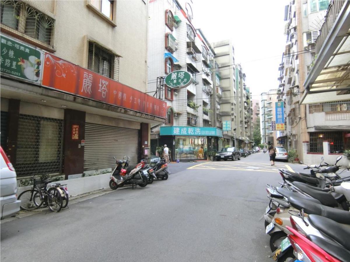 信義區 - 110台灣台北市信義區莊敬路289巷X號 01