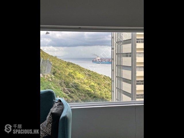 Ap Lei Chau - Harbour Industrial Centre 01