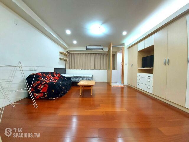 Zhongshan - No. XX, Section 1, Minsheng East Road, Zhongshan District, Taipei City, Taiwan 10491 01