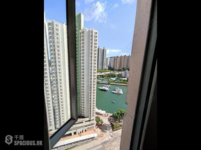 香港仔 - 建辉大厦 01