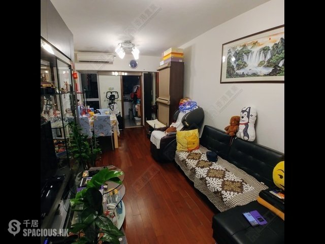Cheung Sha Wan - Southern Lodge 01