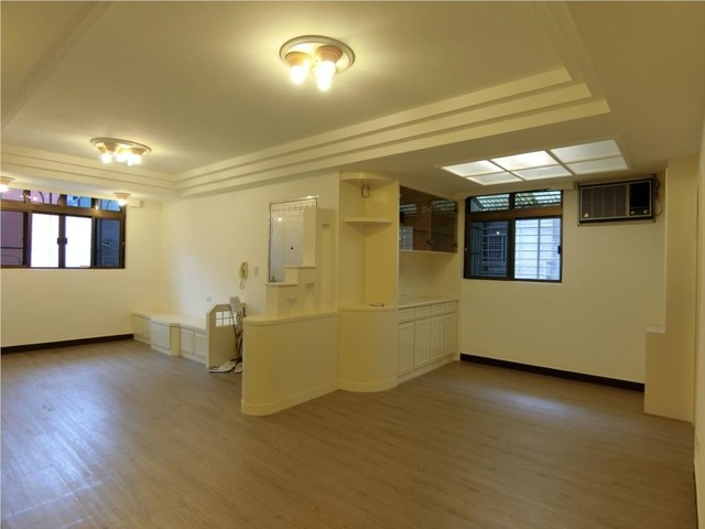 Xinyi - 110, Taiwan, Taipei City, Xinyi District, 吳興街284巷22弄64-X號 01