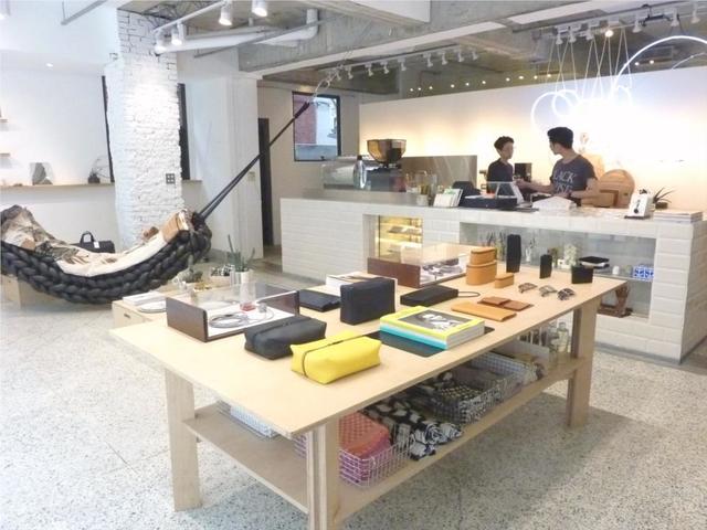 Xinyi - 110, Taiwan, Taipei City, Xinyi District, 光復南路417巷XXX號 01