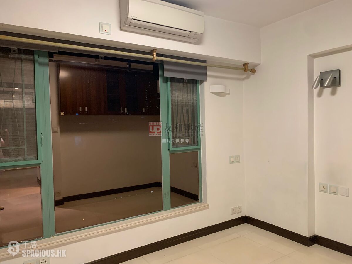Kowloon City - Grand City Court 01