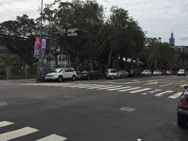 Songshan - 105, Taiwan, Taipei City, Songshan District, 民生東路四段112巷5弄XX號 01