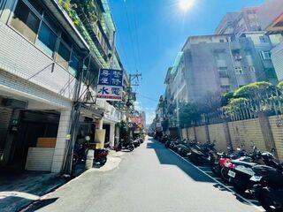 Yonghe - XX Zhiguang Street, Yonghe, Taipei 18