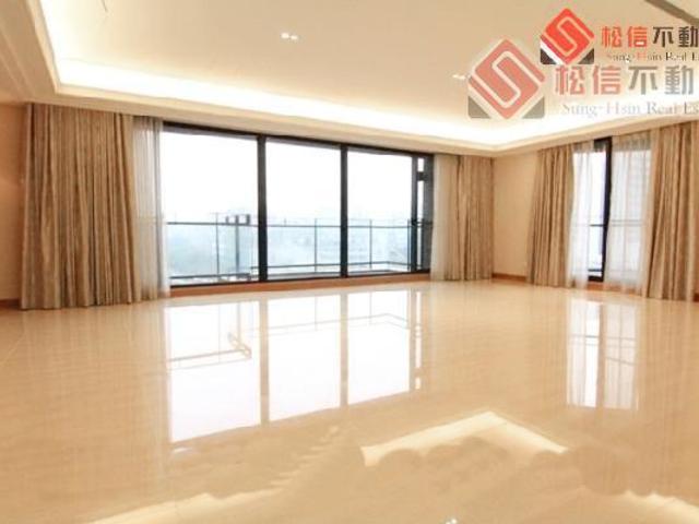 Shilin - No. XX, Lane 441, Section 6, Zhongshan North Road, Shilin District, Taipei City, Taiwan 111 01