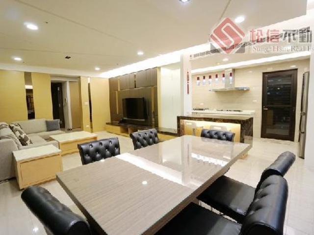 Songshan - No. XX, Lane 313, Fuxing North Road, Songshan District, Taipei City, Taiwan 105 01
