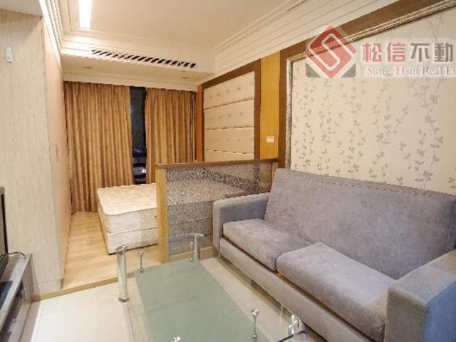 Songshan - No. XXX, Section 5, Nanjing East Road, Songshan District, Taipei City, Taiwan 105 01