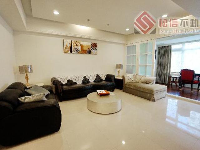 Shilin - No. XX, Section 2, Zhongcheng Road, Shilin District, Taipei City, Taiwan 111 01