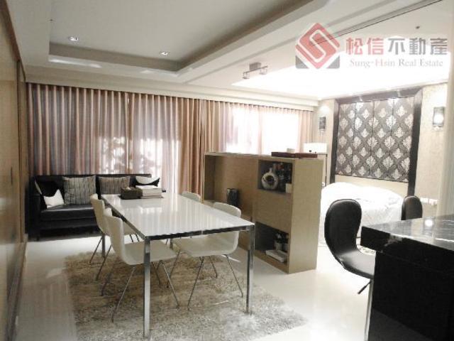 Shilin - No. XX, Section 6, Zhongshan North Road, Shilin District, Taipei City, Taiwan 111 01