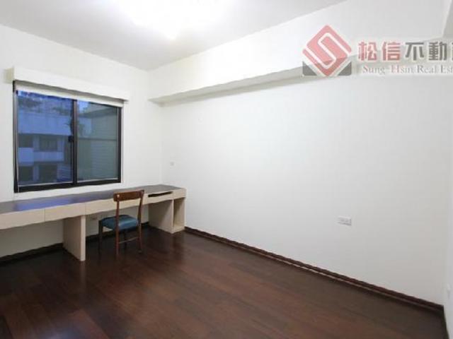 Neihu - No. XX, Lane 280, Section 6, Minquan East Road, Neihu District, Taipei City, Taiwan 114 01