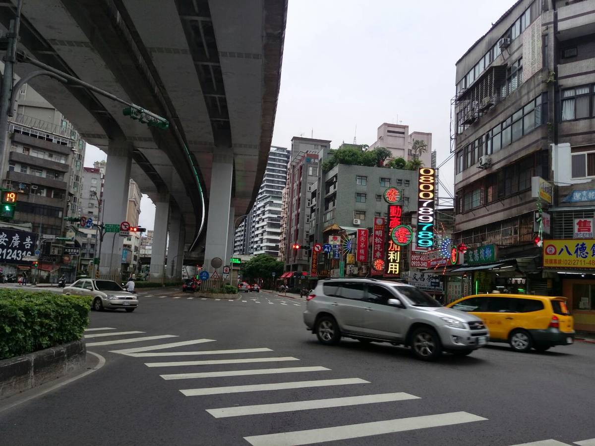 Daan - XXX Section 3, Civic Boulevard, Daan, Taipei 01