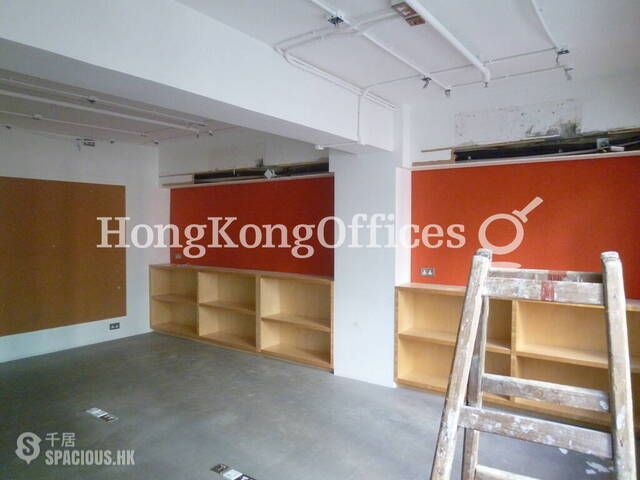 Central - Man Cheung Building 01