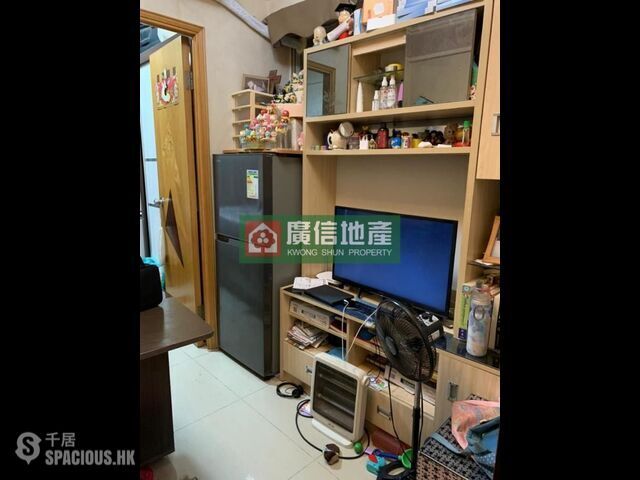 Mong Kok - Cheong Wang Mansion 01