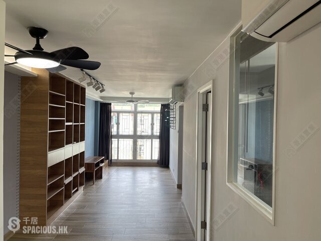 Lai Chi Kok - Mei Foo Sun Chuen Phase 7 01