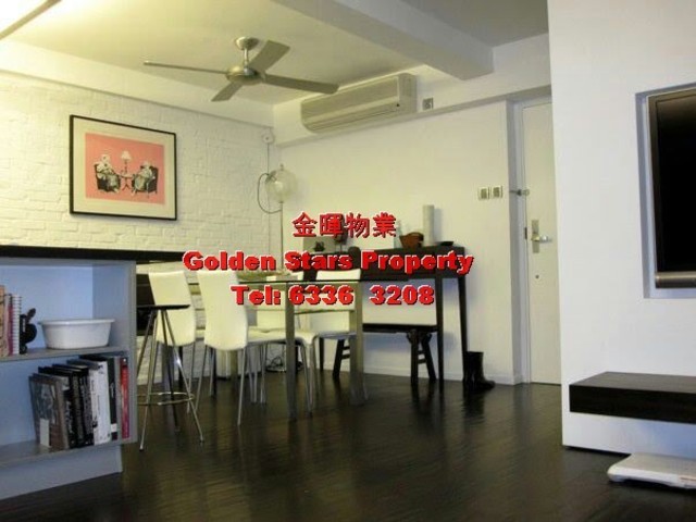 Sai Ying Pun - 138, Des Voeux Road West 01