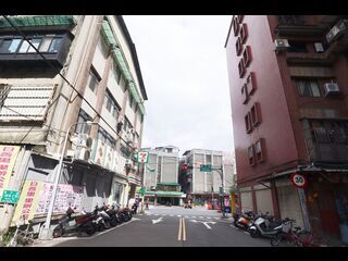 Wanhua - X Alley 2, Lane 186, Wanda Road, Wanhua, Taipei 04