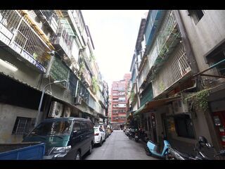 Wanhua - X Alley 2, Lane 186, Wanda Road, Wanhua, Taipei 06