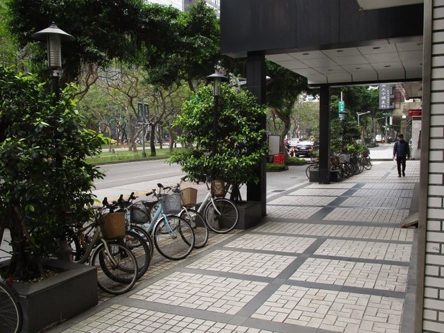 松山区 - 105台湾台北市松山區民生東路五段XXX號 01