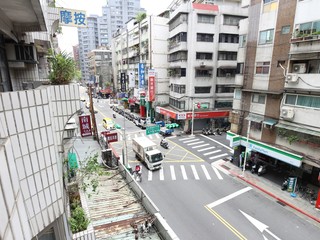 Daan - XXX-X Yanji Street, Daan, Taipei 13