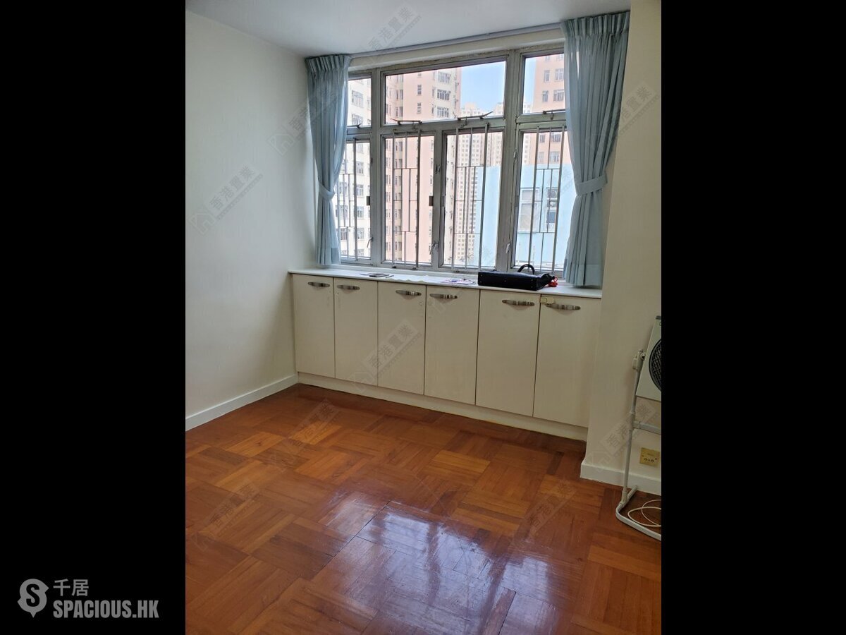 Kowloon Bay - Telford Gardens 01