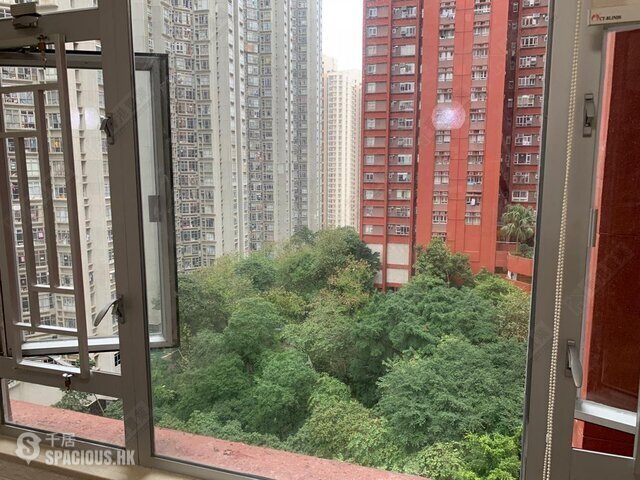 Lam Tin - Hong Tin Court 01
