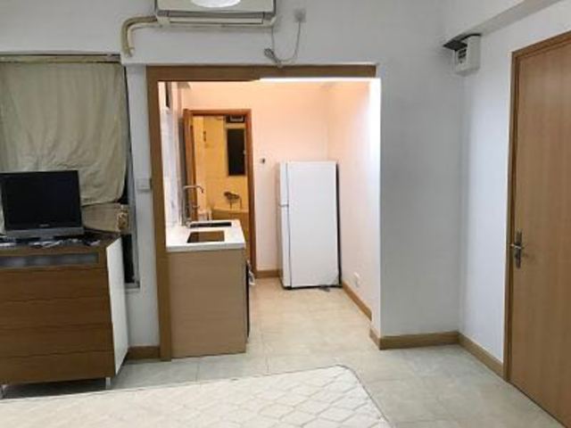 Happy Valley - 21-23, Yik Yam Street 01