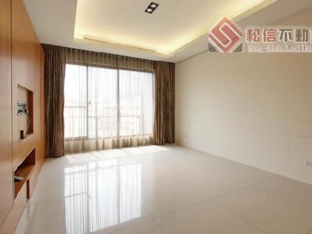 Shilin - No. XX, Lane 195, Section 6, Zhongshan North Road, Shilin District, Taipei City, Taiwan 111 01