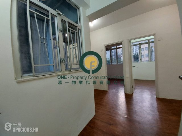 Sai Ying Pun - 6-8, Eastern Street 01