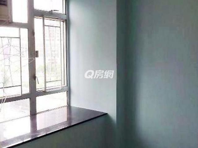 Yuen Long - Yik Fat Building 01