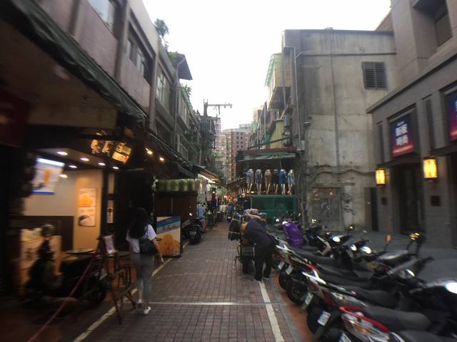 板桥区 - 220台湾新北市板橋區新興路XX號 01