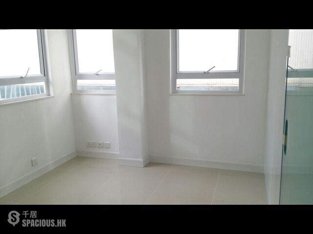 Central - Hung Kei Mansion 01
