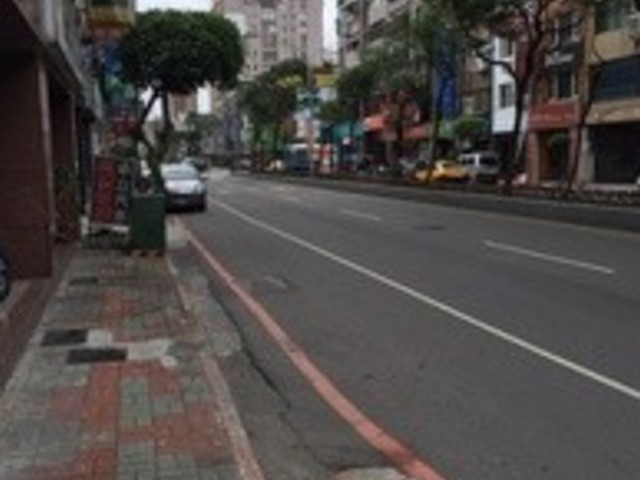 Zhonghe - No. XXX, Section 2, Zhongshan Road, Zhonghe District, New Taipei City, Taiwan 235 01