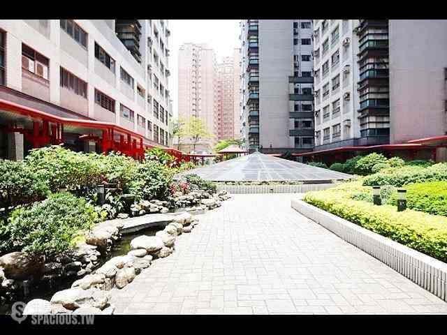 Banqiao - No. XXX, Section 2, Shuangshi Road, Banqiao District, New Taipei City, Taiwan 220 05