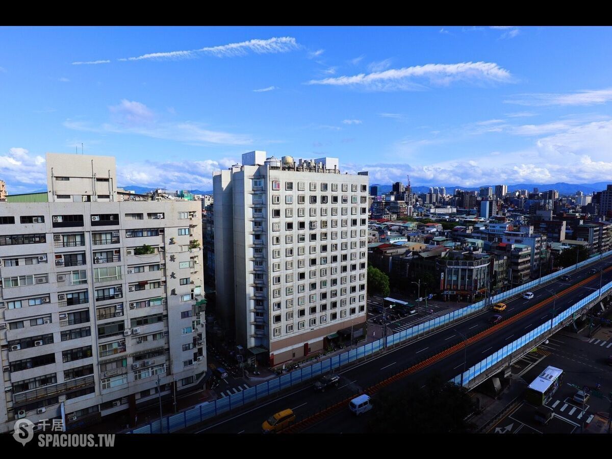 中山区 - 台北中山区新生北路三段XX号 01